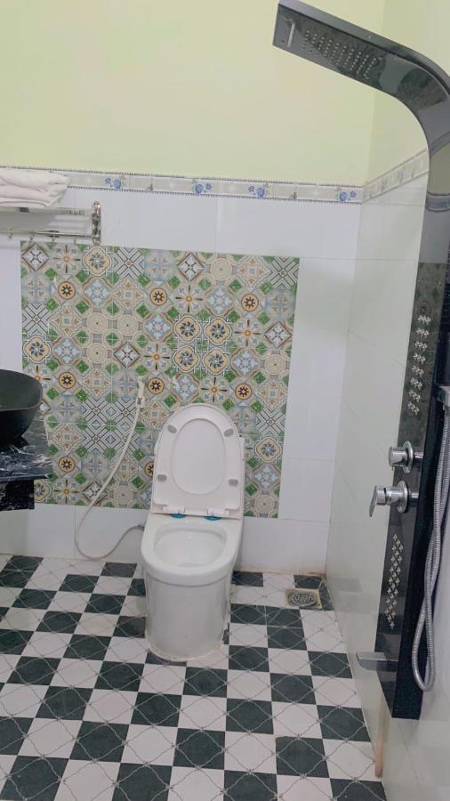 Hoàng Nam Hotel Tan Uyen Ngoại thất bức ảnh
