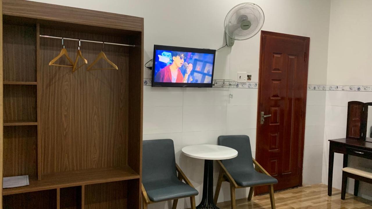 Hoàng Nam Hotel Tan Uyen Ngoại thất bức ảnh